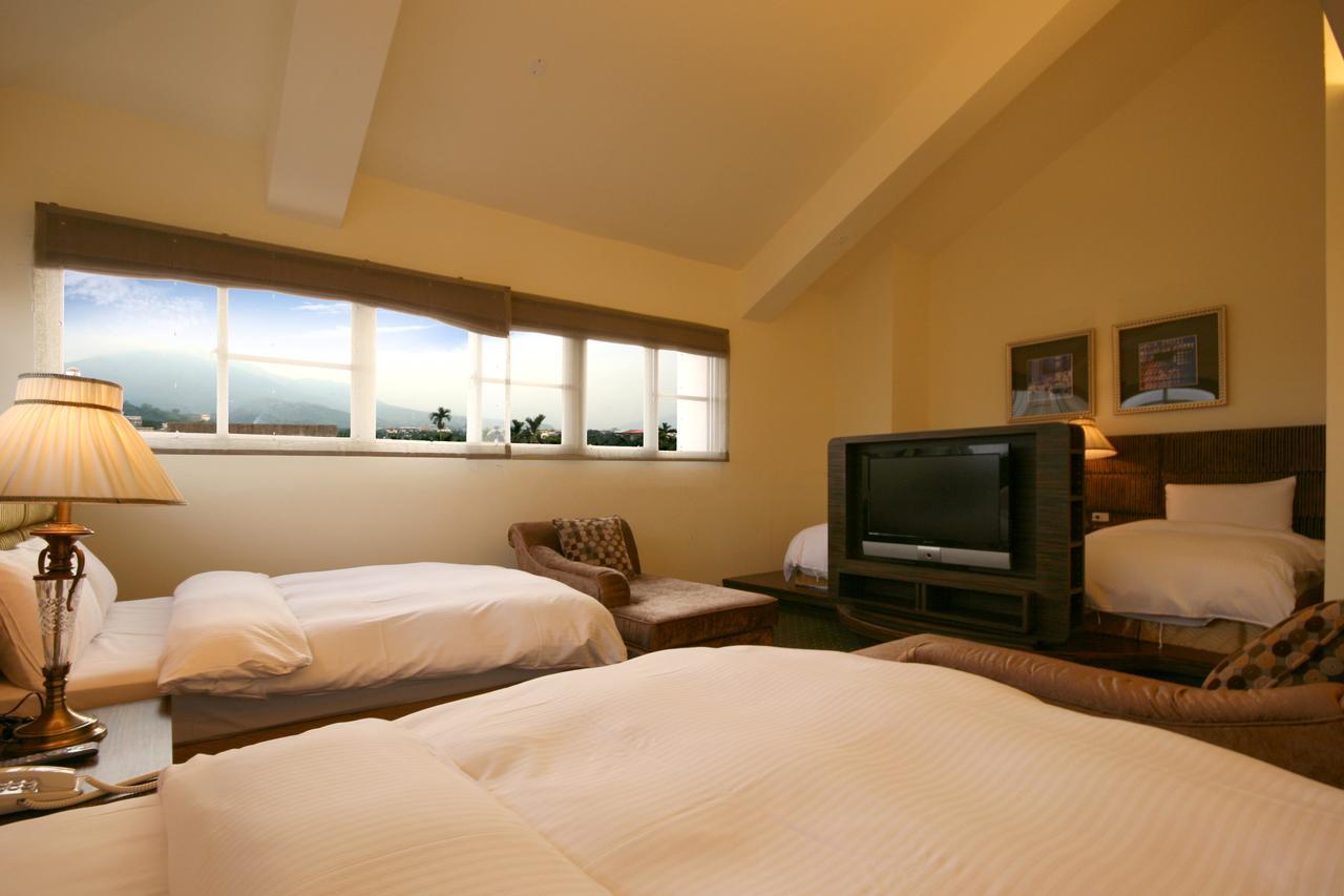 Mountain Fish Water Hotel Чичи Номер фото