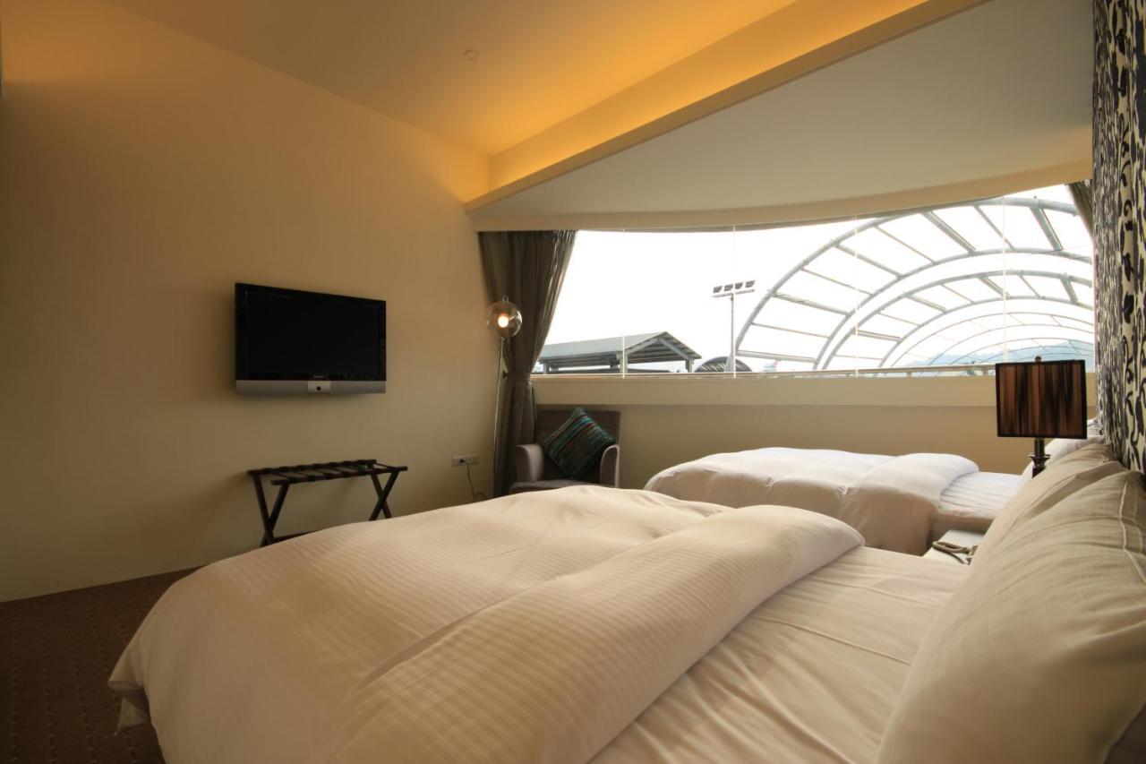 Mountain Fish Water Hotel Чичи Экстерьер фото